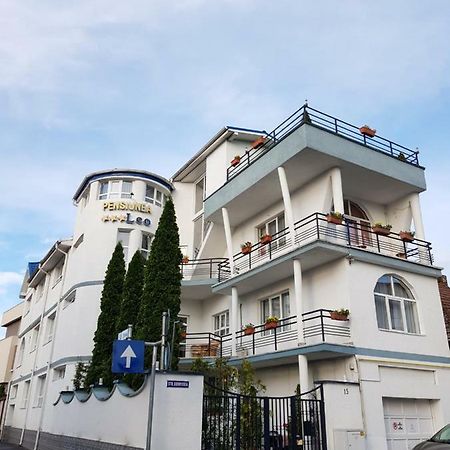 Pensiunea Leo Brasov Exterior photo