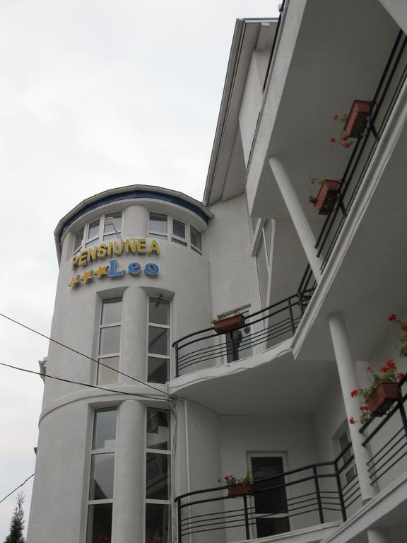 Pensiunea Leo Brasov Exterior photo